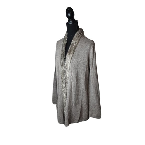 NWT Vertical Design Rabbit Hair Trim Collar Open Cardigan Size Large Women's - Picture 7 of 9